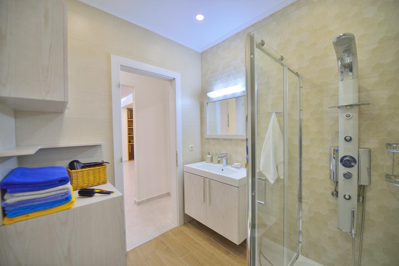 Bee House Apartment กิสเซมอส ภายนอก รูปภาพ
