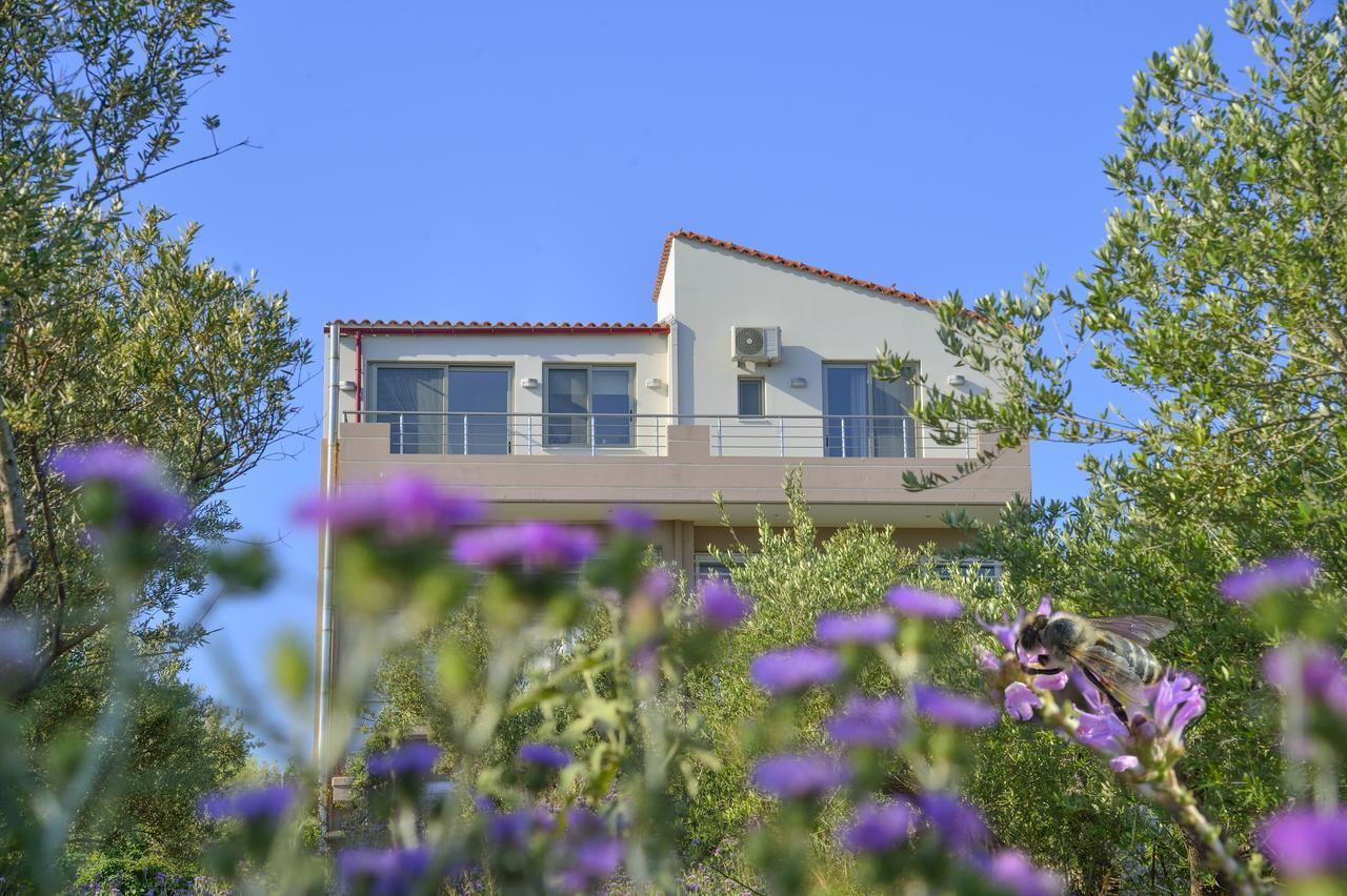 Bee House Apartment กิสเซมอส ภายนอก รูปภาพ